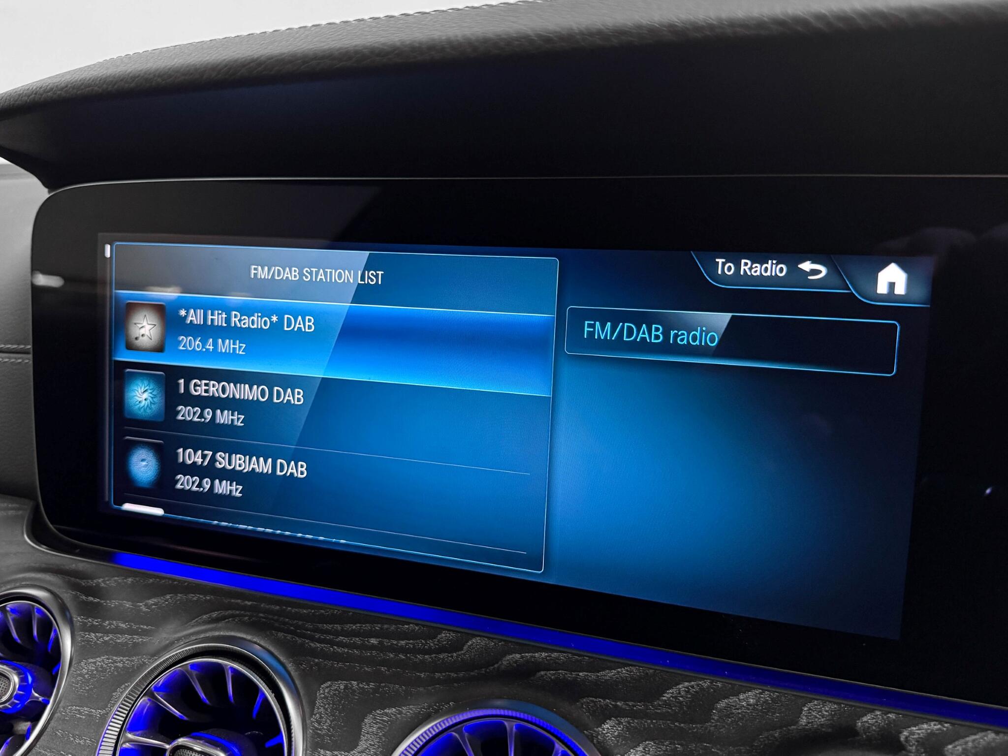 Mercedes-Benz E-Class view 45