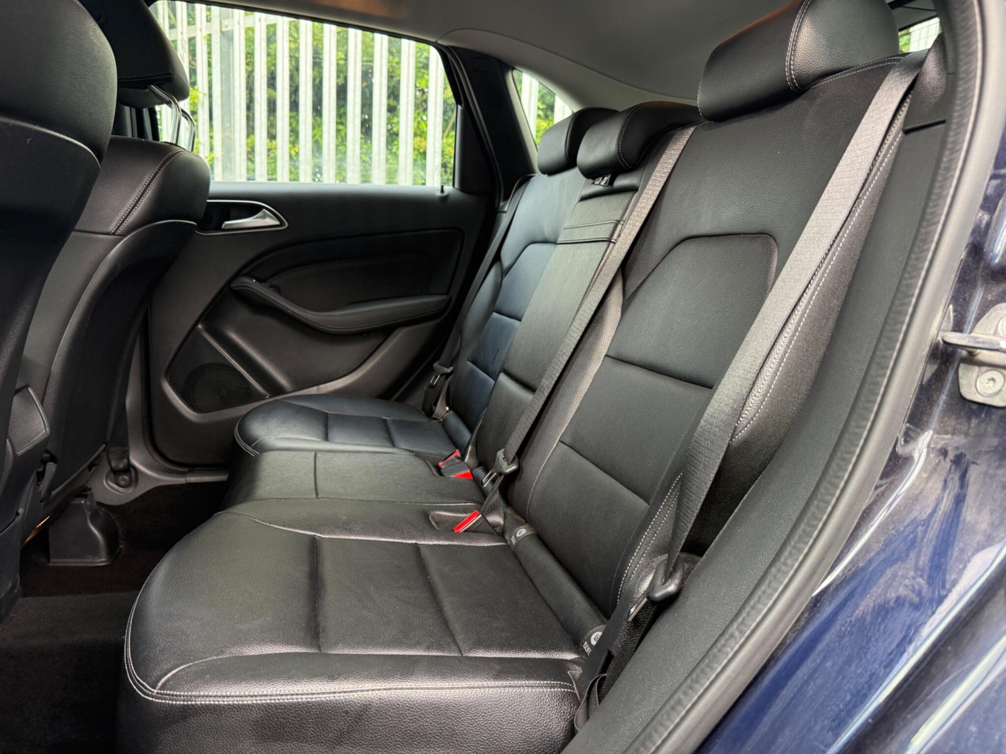 2018 Mercedes-Benz B Class image 28