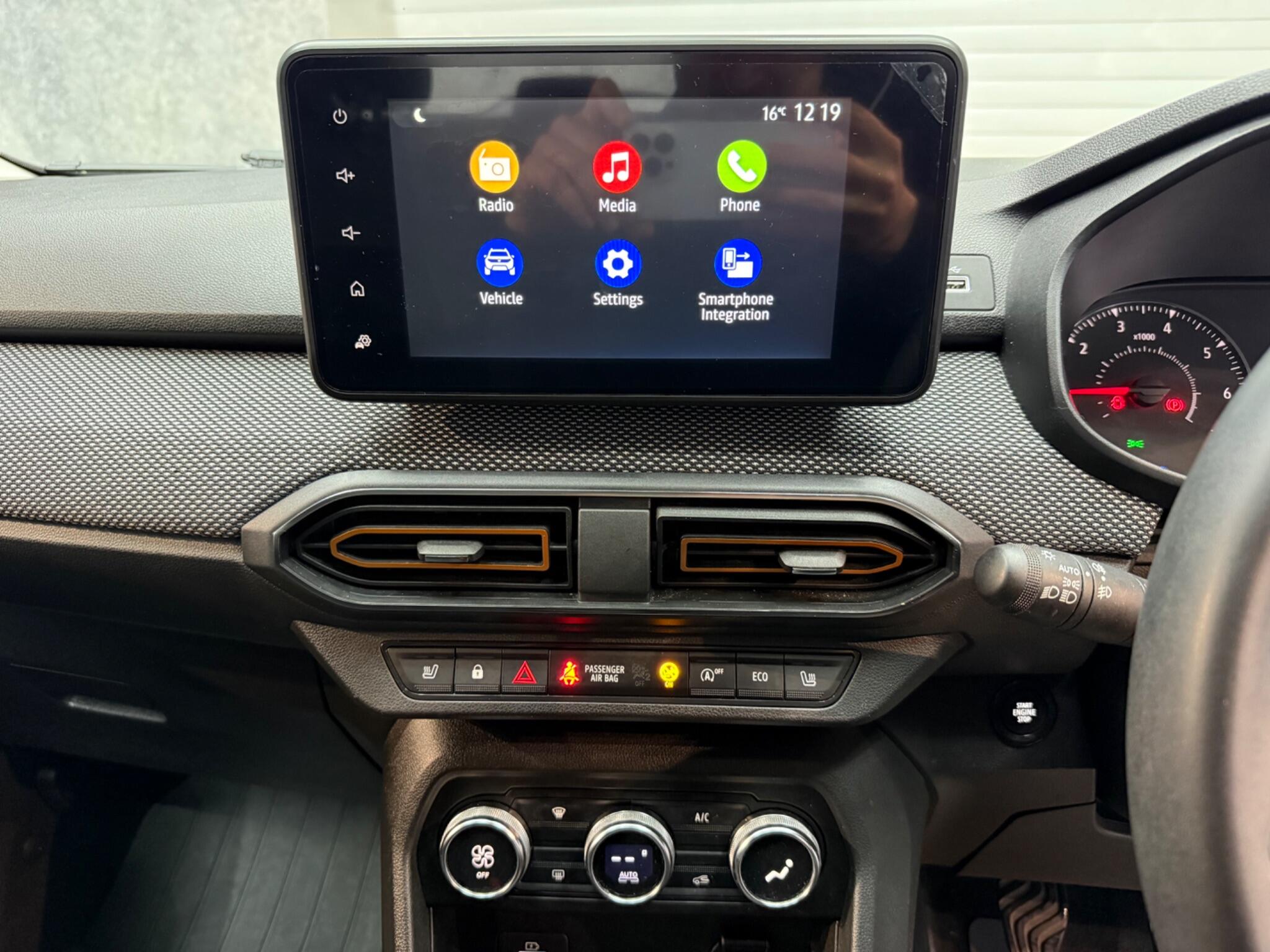 Dacia Sandero Stepway view 12