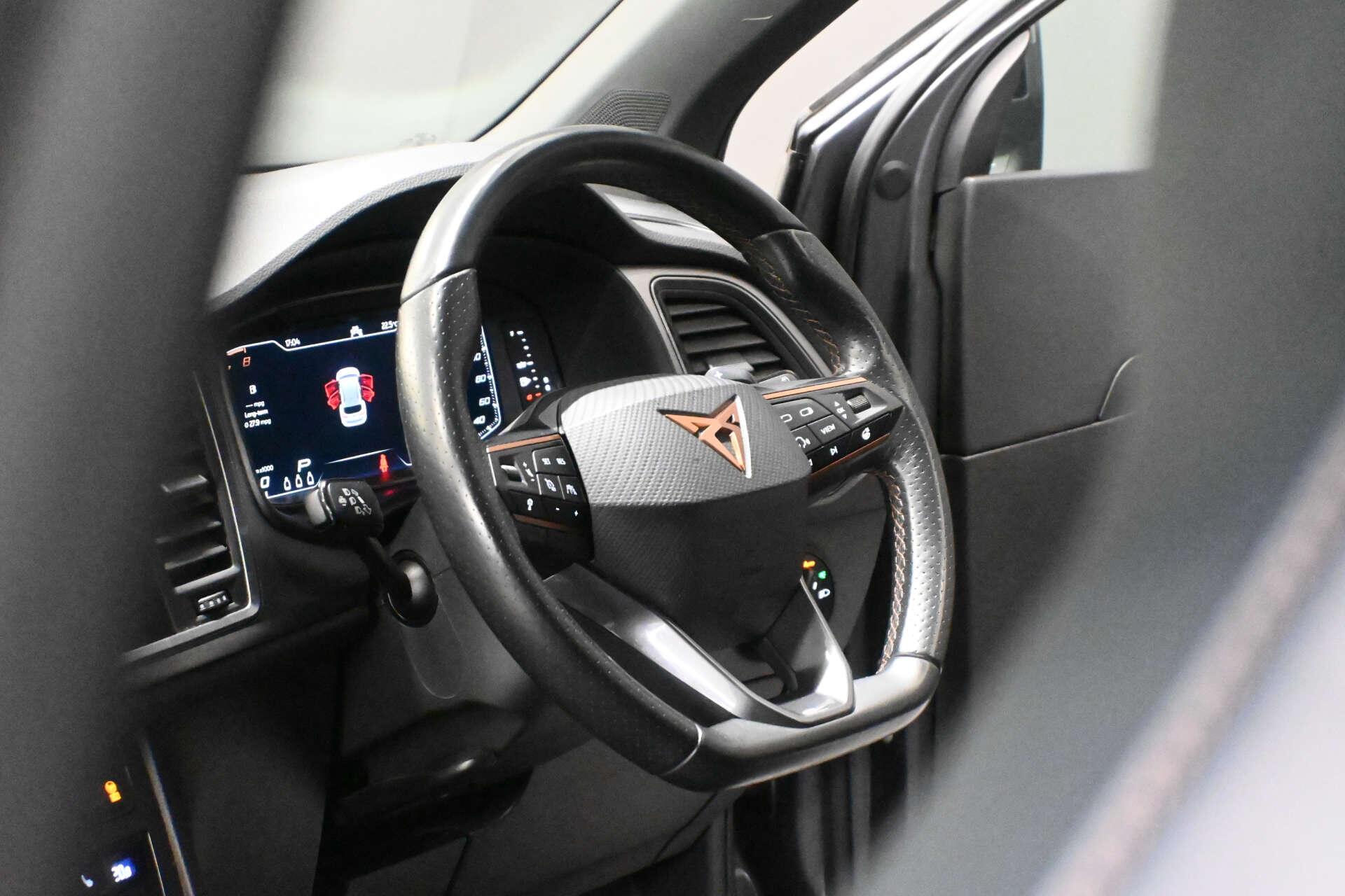 Cupra Ateca view 4