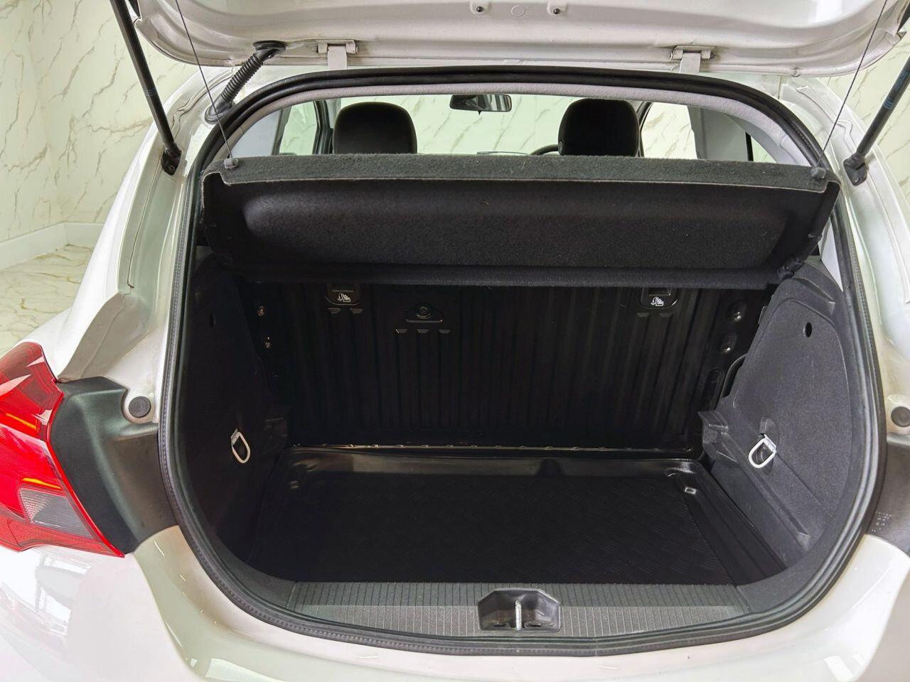 Vauxhall Corsa view 20