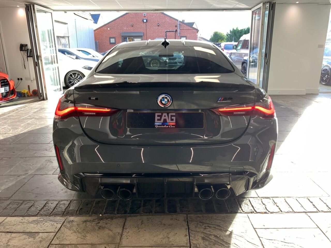 BMW M4 view 18