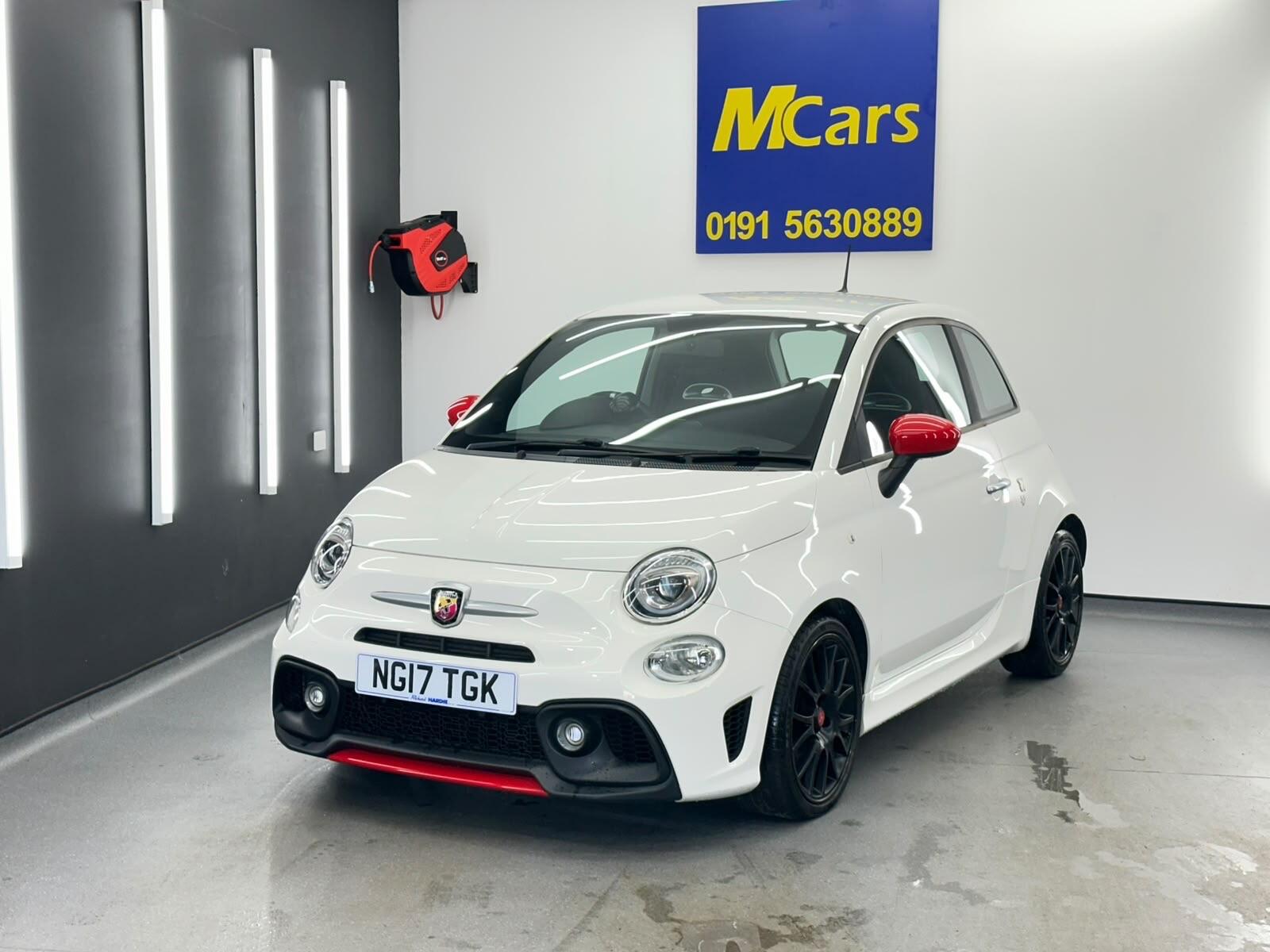 Abarth 595 view 4