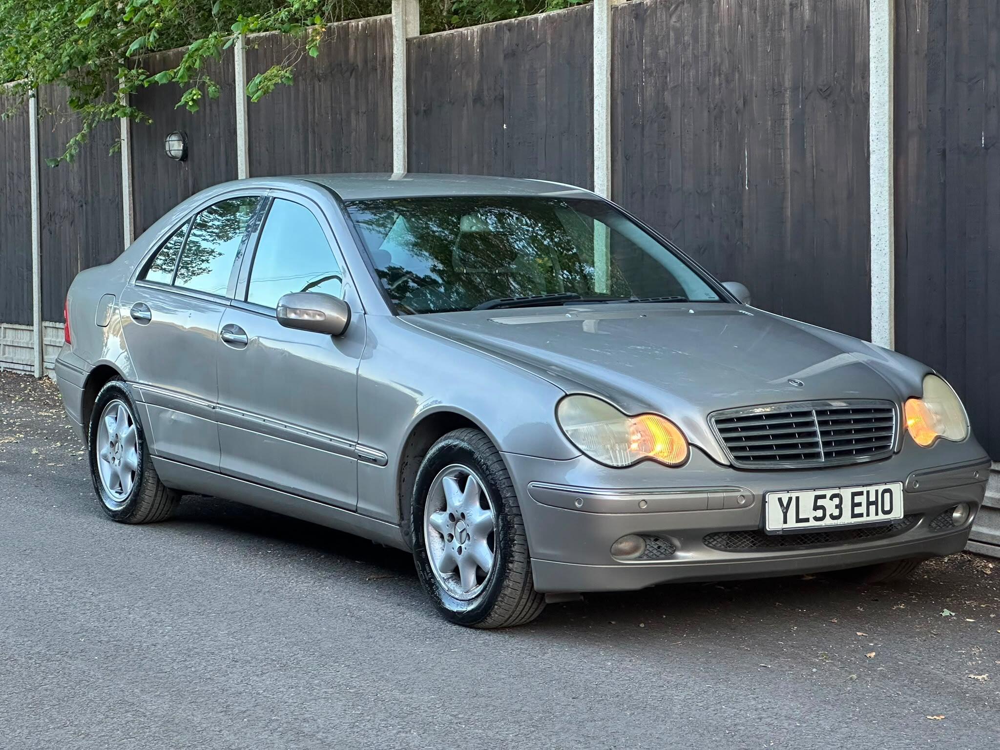 2004 Mercedes-Benz C-Class