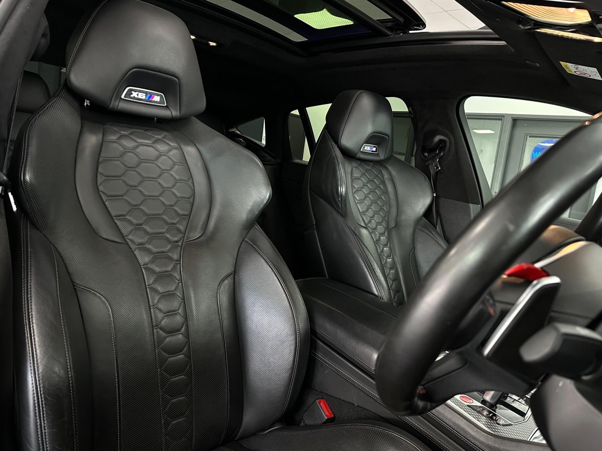 BMW X6 M view 24