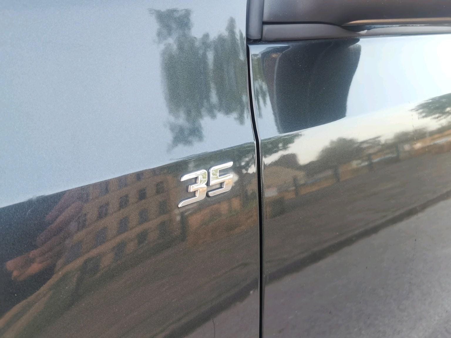 Volkswagen Golf view 26