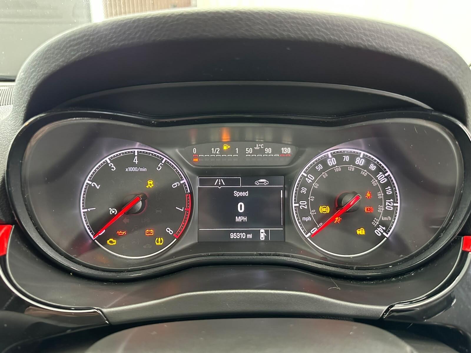 Vauxhall Corsa view 39
