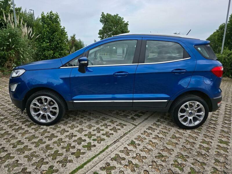 Ford Ecosport view 8