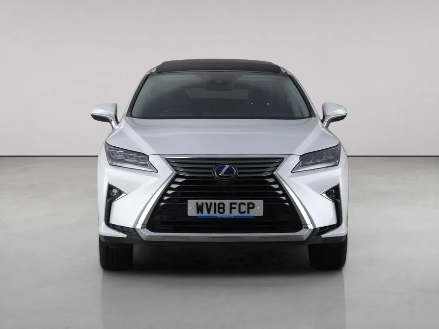 Lexus RX view 5