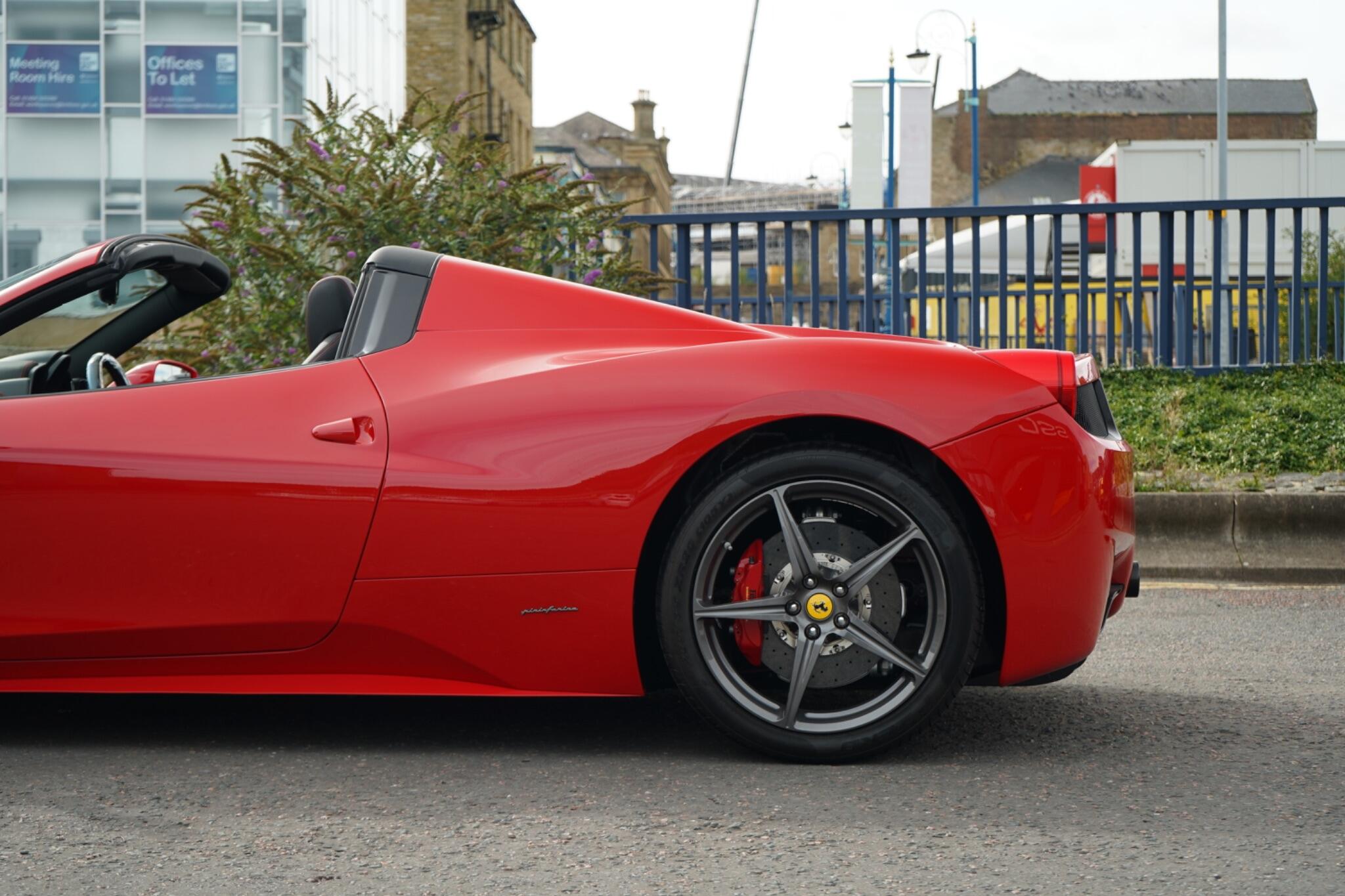 Ferrari 458 view 11