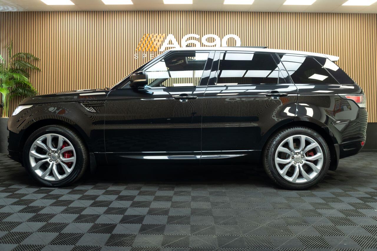 Land Rover Range Rover Sport view 4