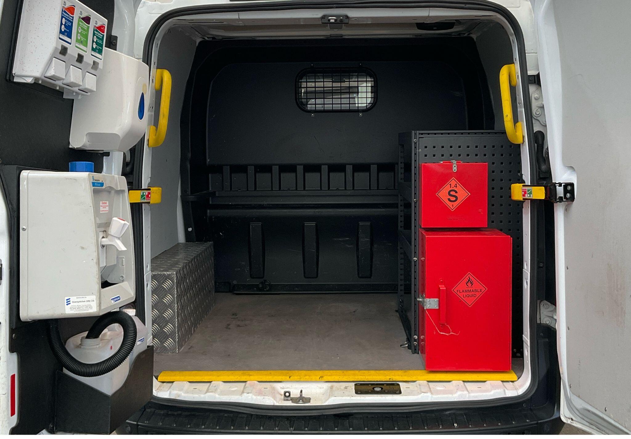 Ford Transit Custom view 45