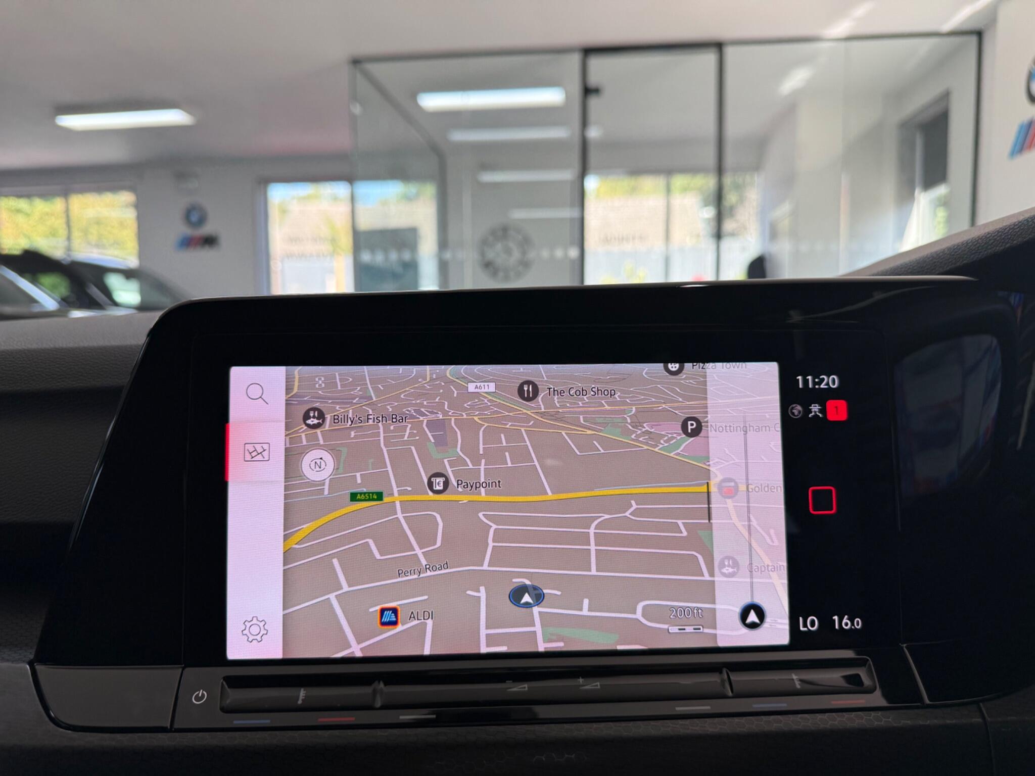 Volkswagen Golf view 45