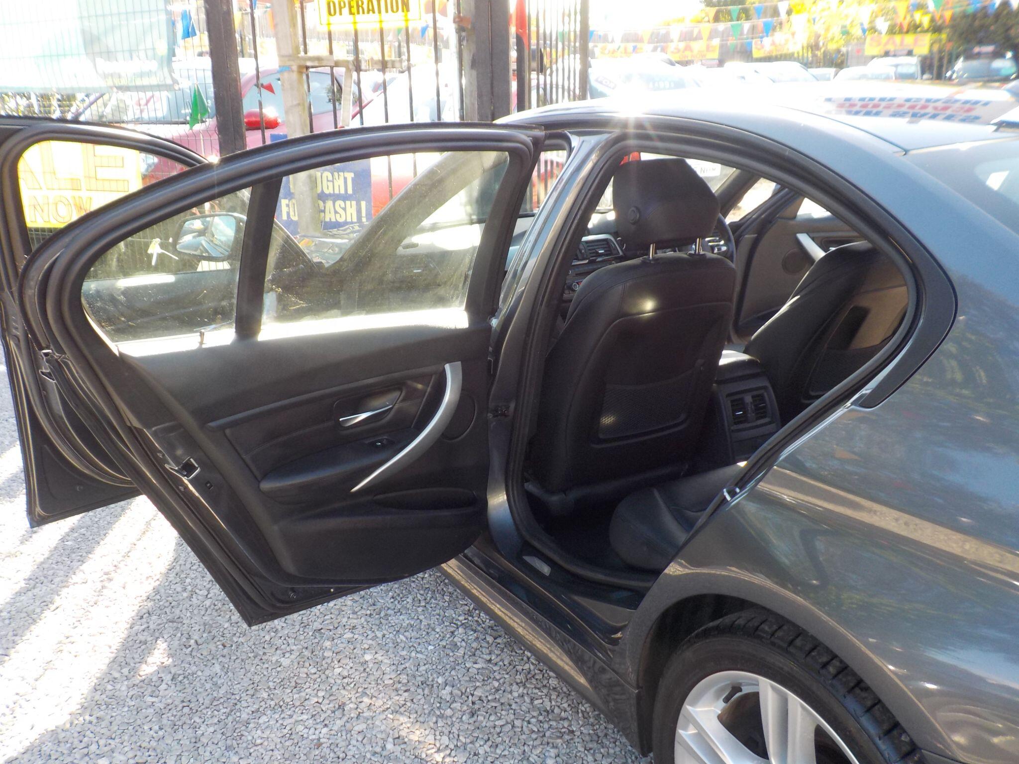 BMW 3 Series 2.0 320i M Sport xDrive Euro 5 (s/s) 4dr