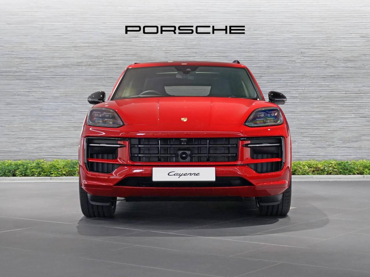 Porsche Cayenne view 6