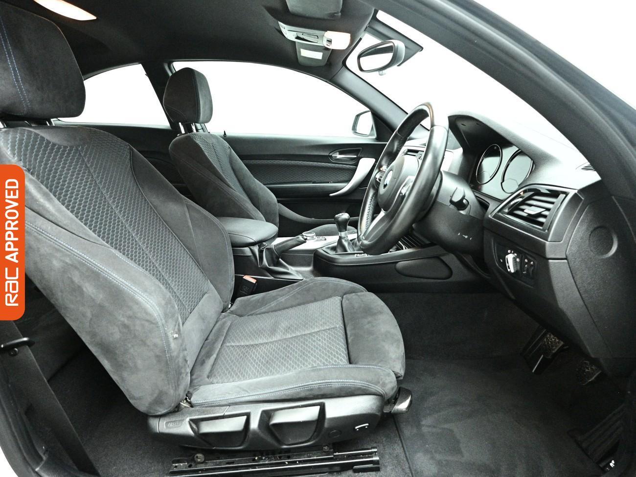BMW 2 Series view 11
