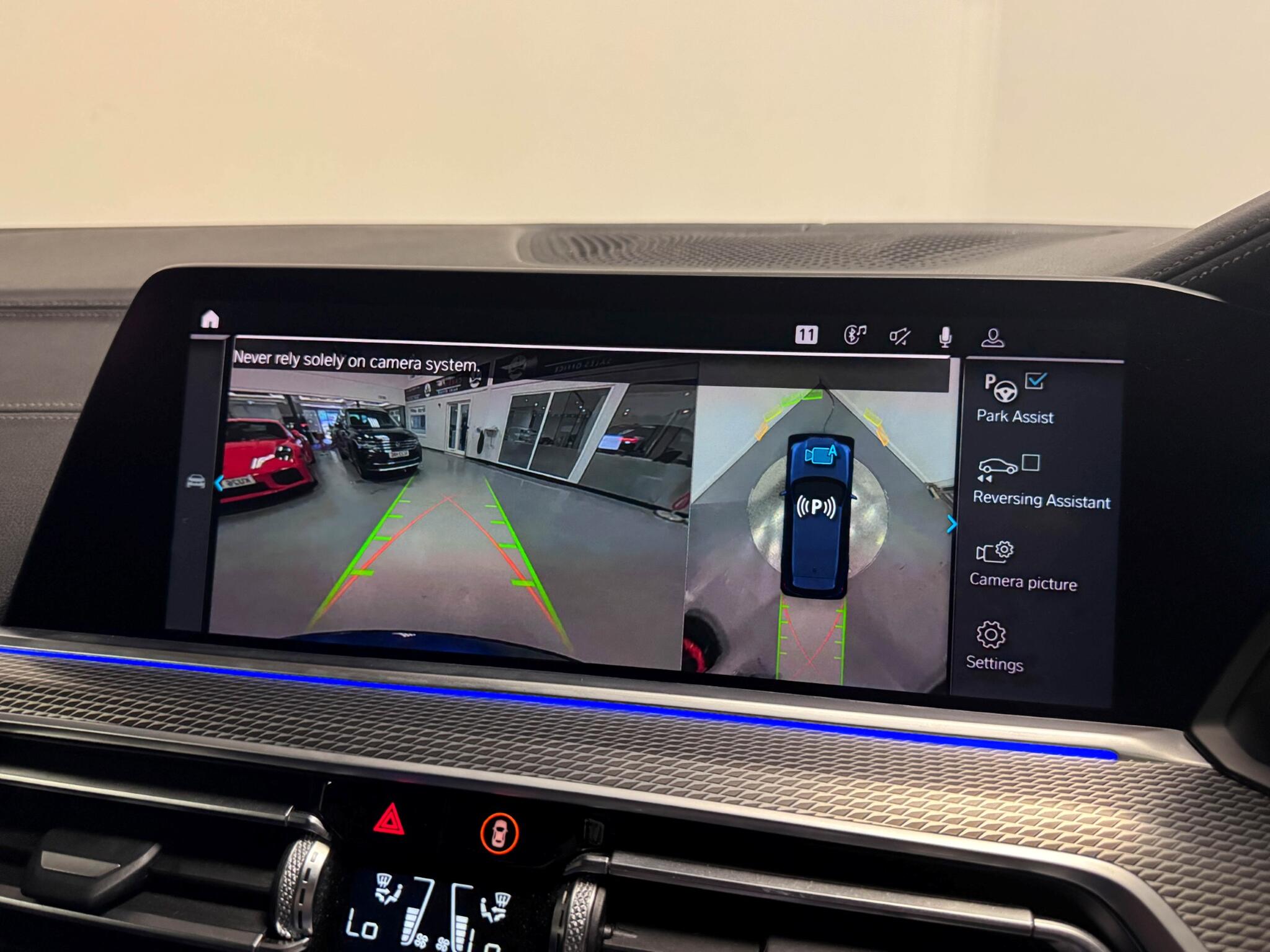 BMW X5 view 12
