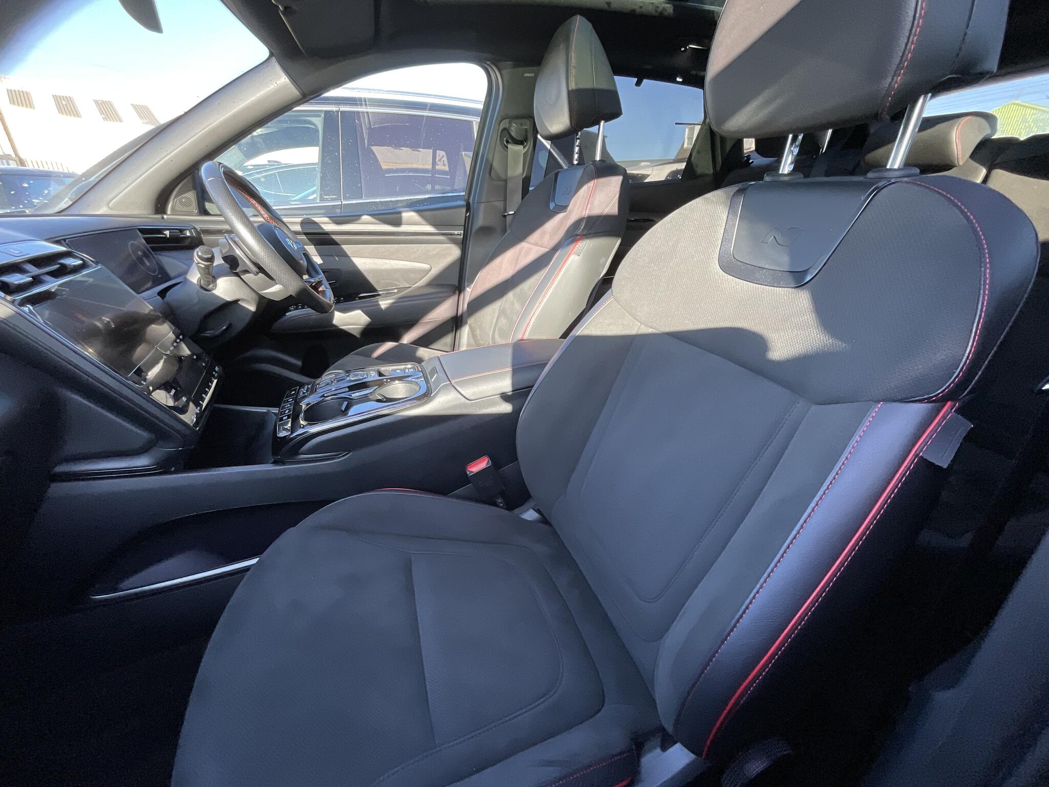 Hyundai Tucson view 21