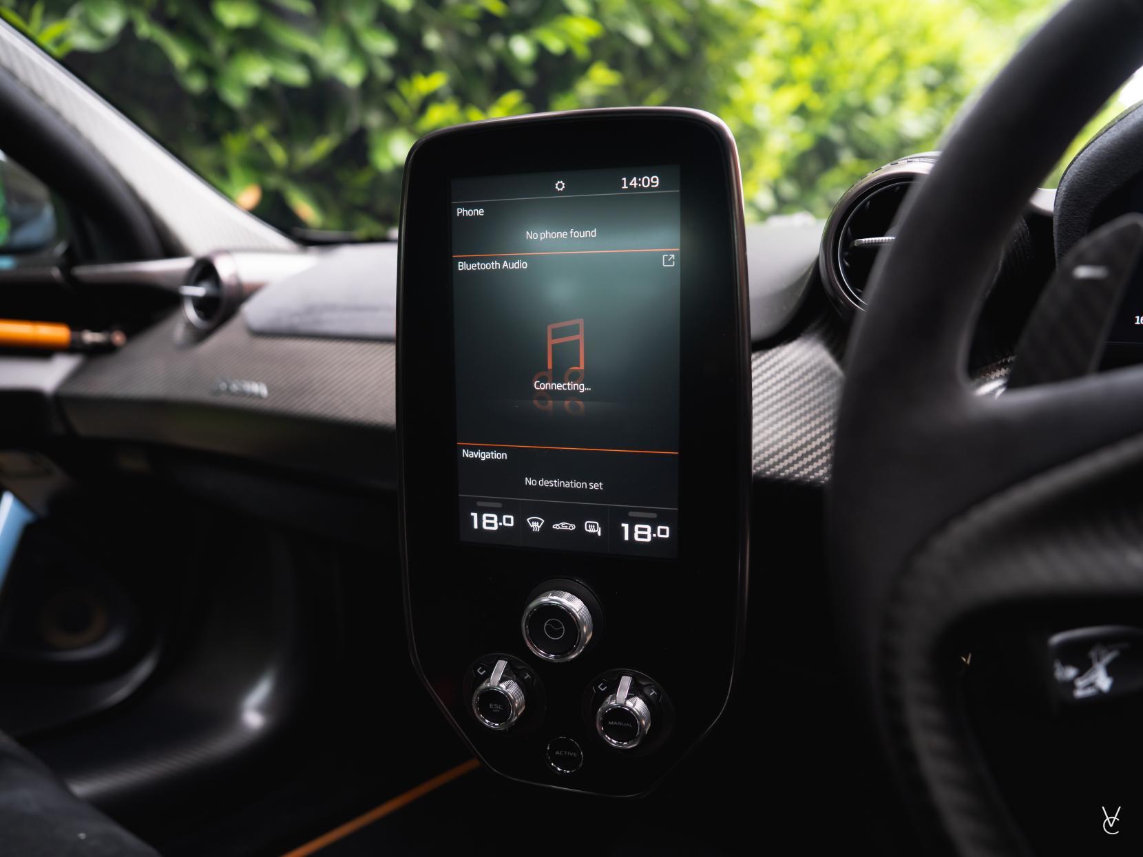 McLaren Senna view 13