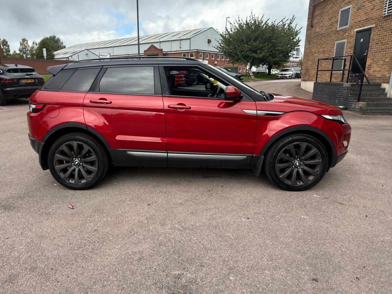 Land Rover Range Rover Evoque view 45