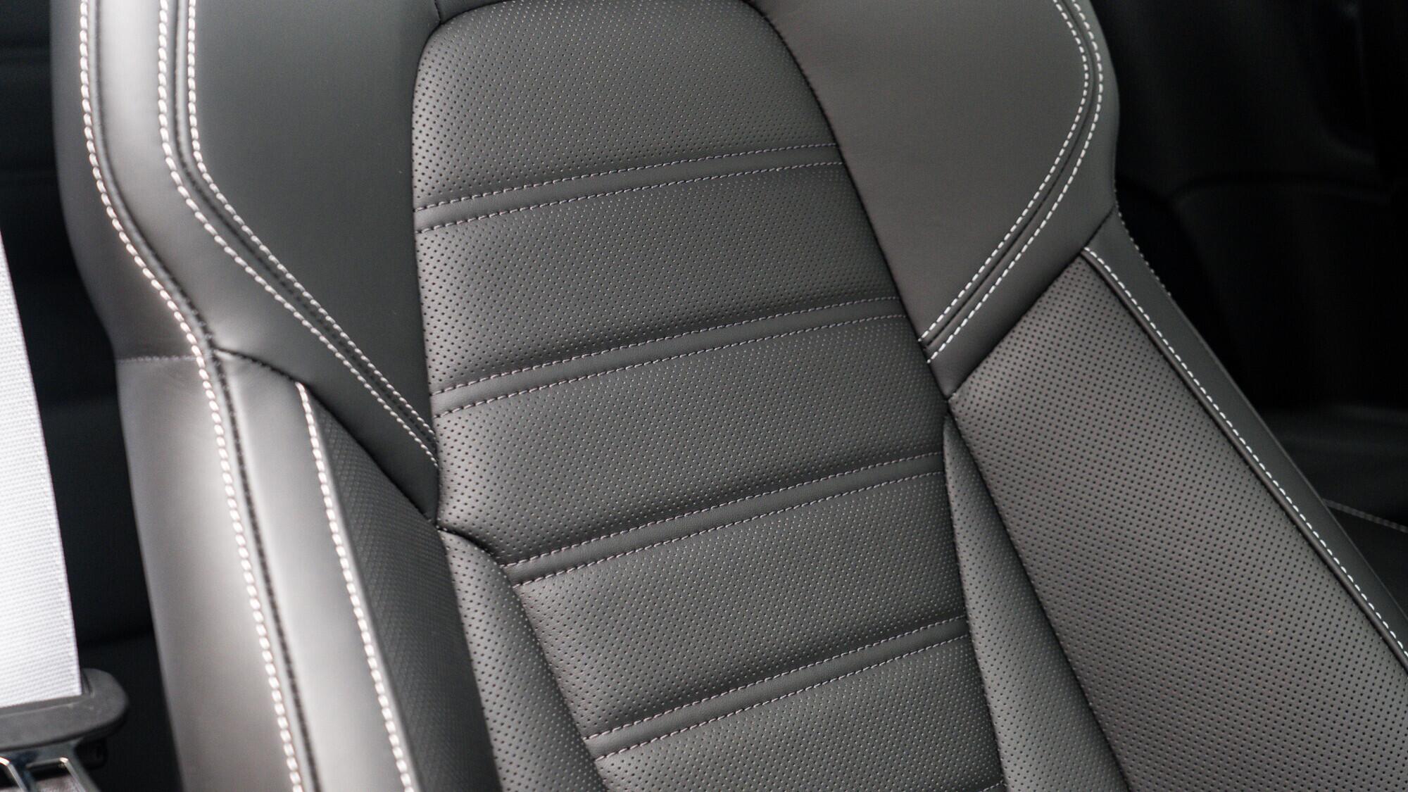 Porsche 911 view 22