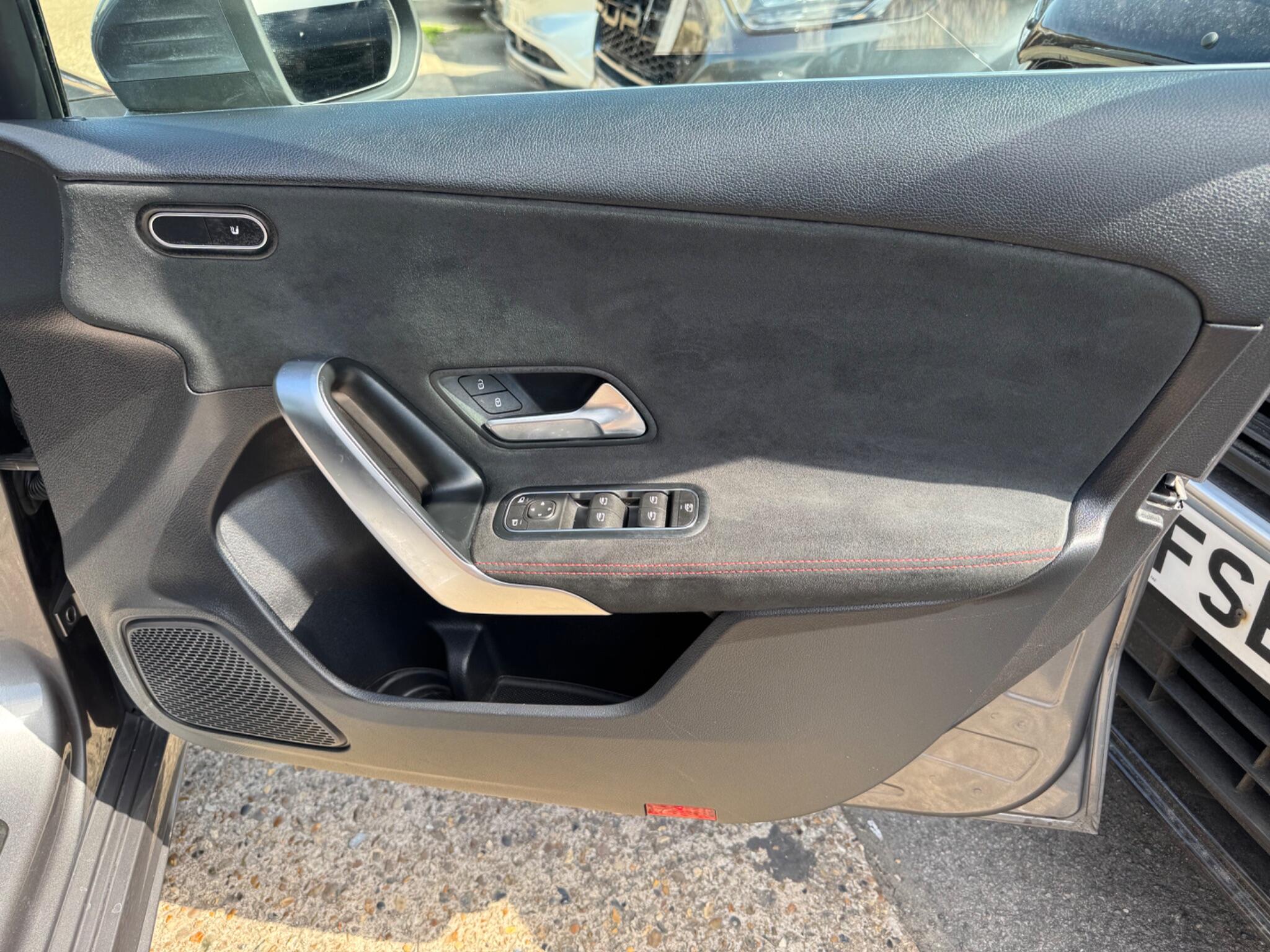 Mercedes-Benz A Class view 22