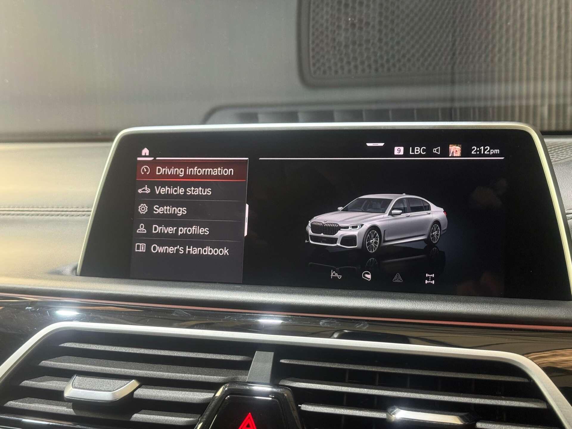 BMW 7 Series view 51