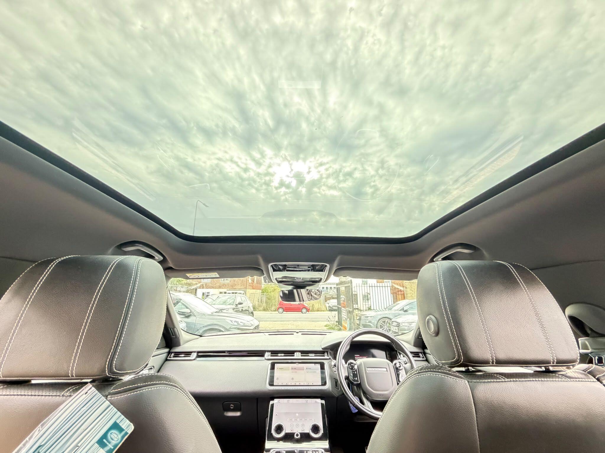 Land Rover Range Rover Velar view 19