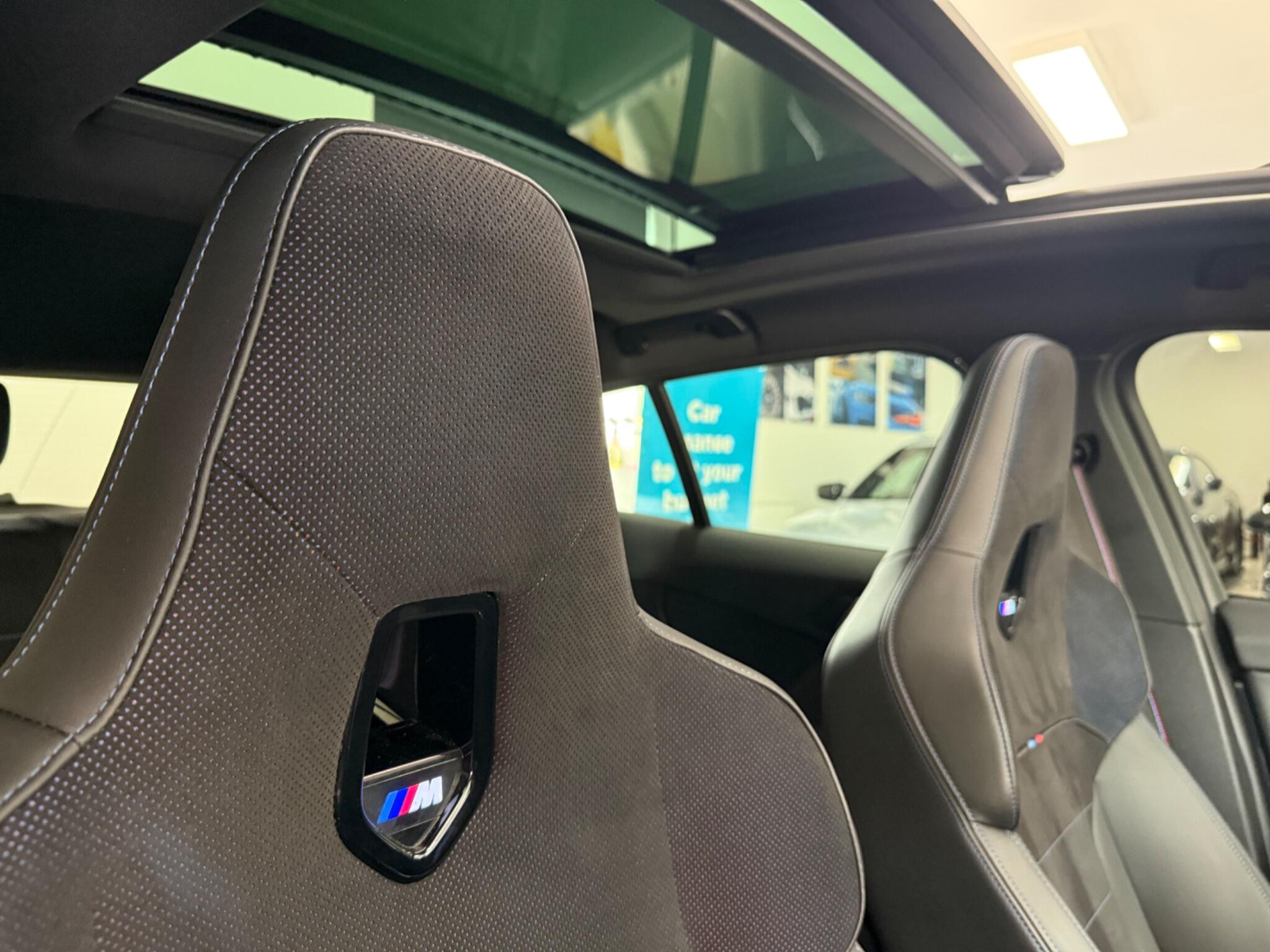BMW 1 Series view 6