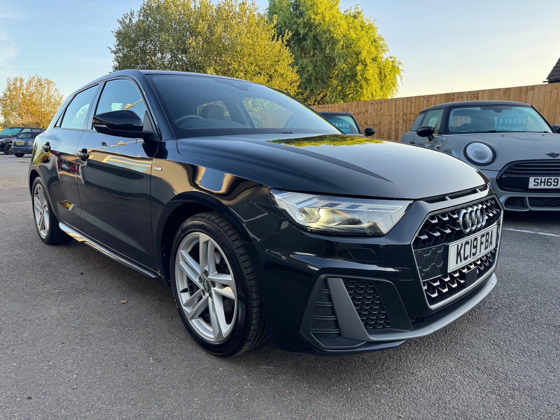 Audi A1 view 2