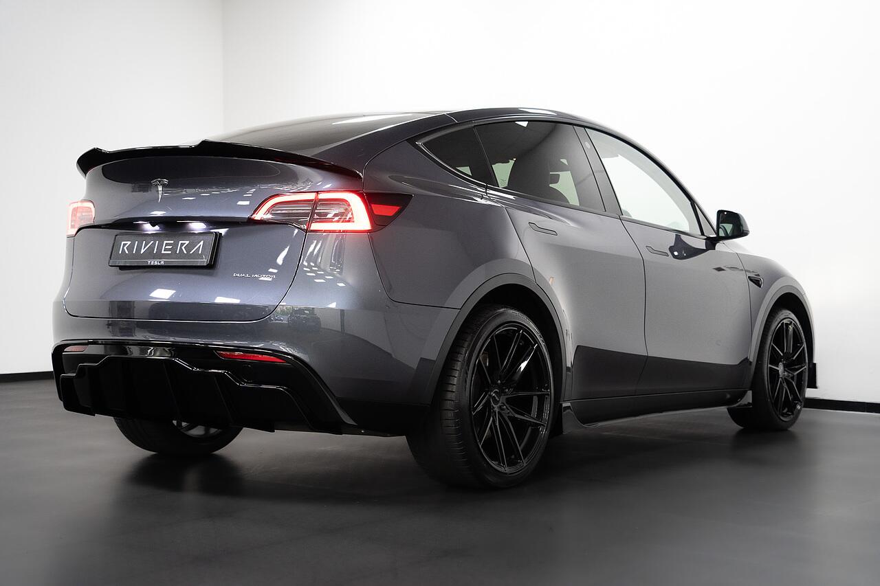Tesla Model Y view 36