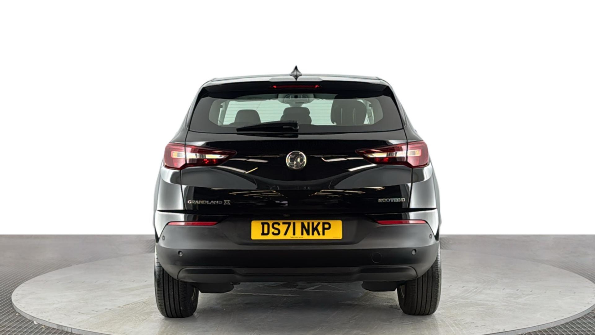 Vauxhall Grandland X view 5