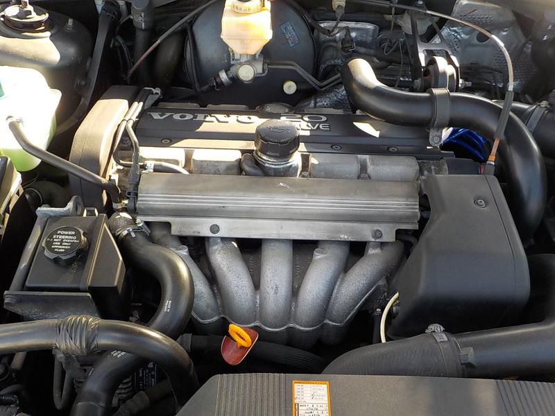 1996 Volvo 850 image 18