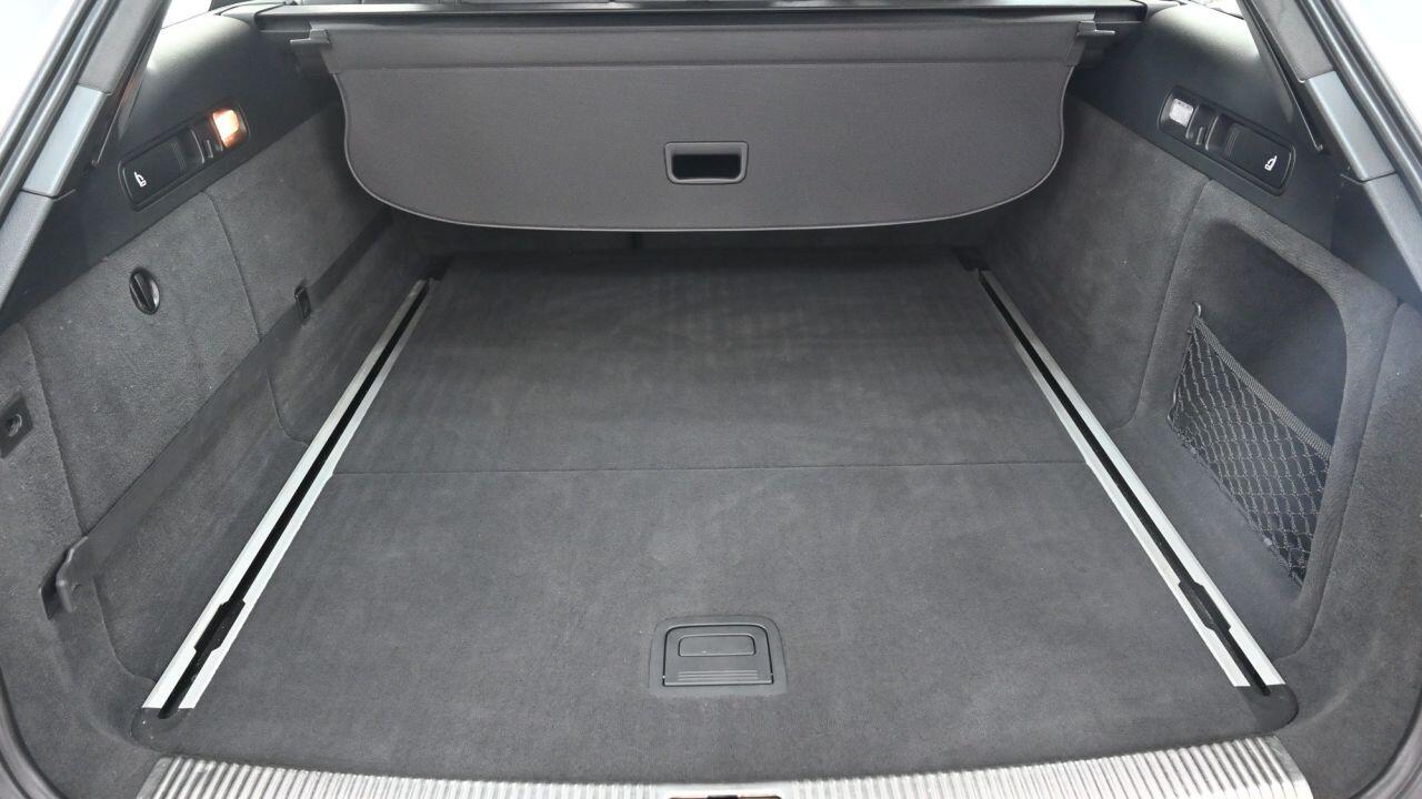 Audi A6 view 8