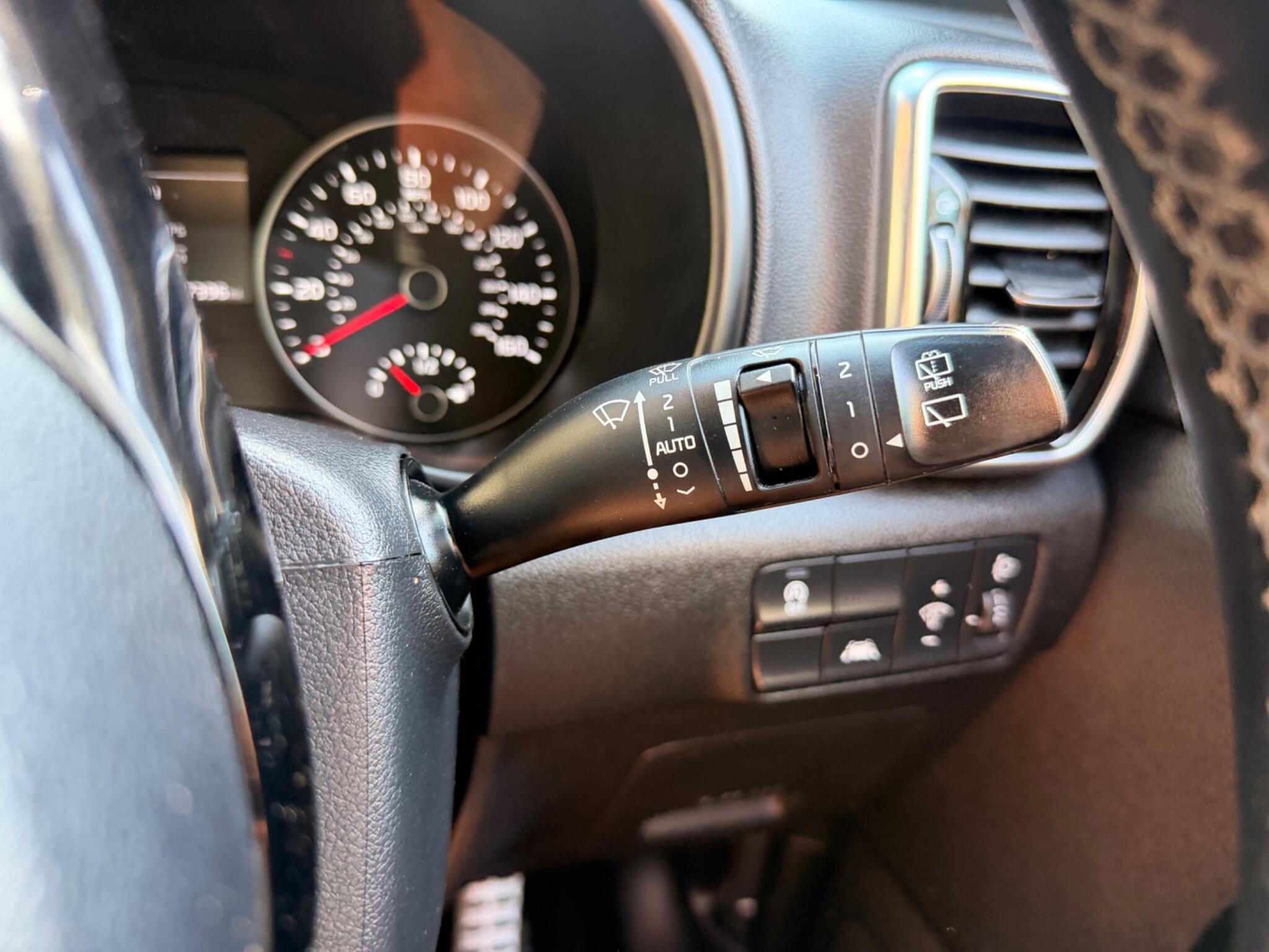 Kia Sportage view 38
