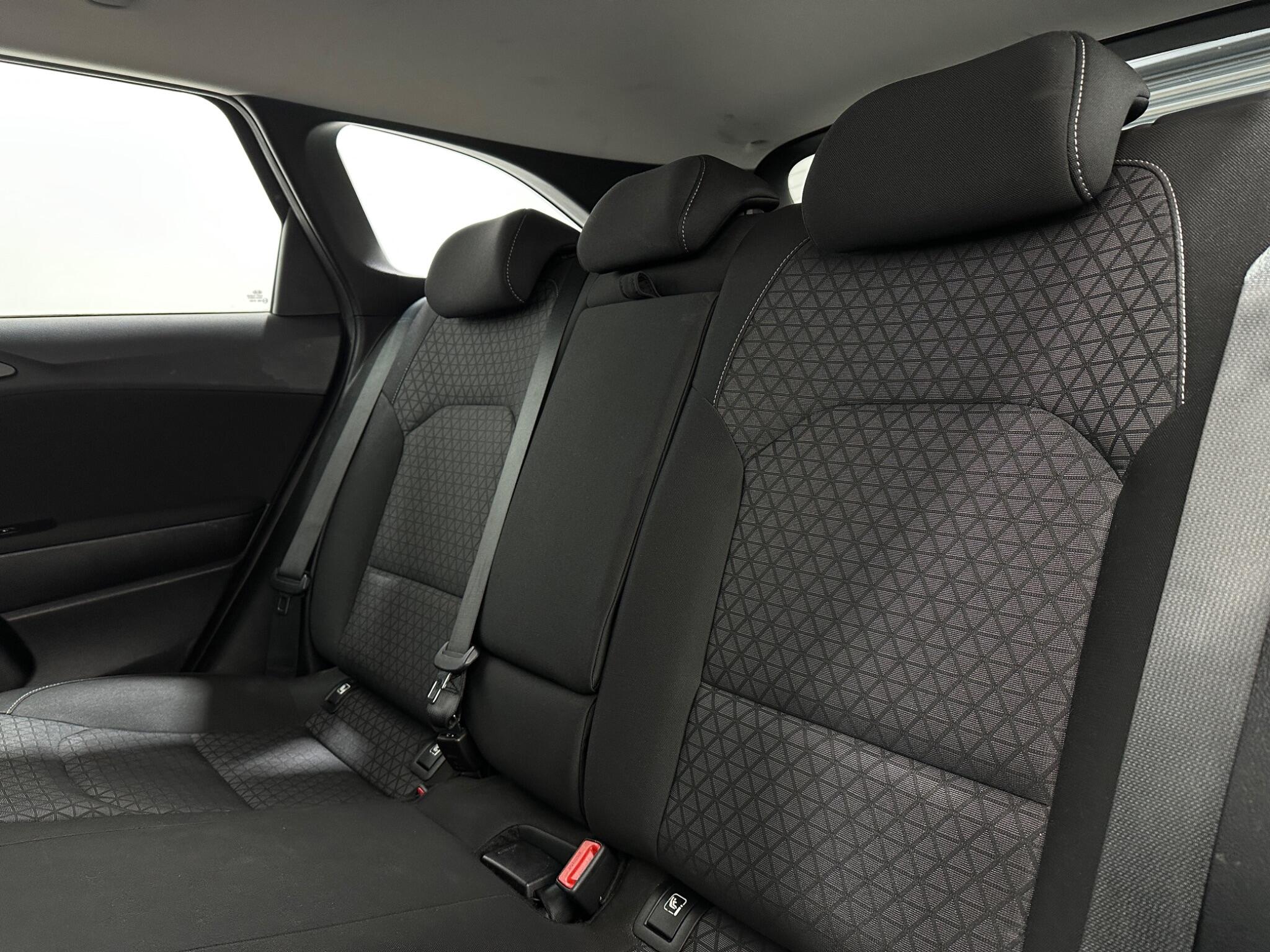 Kia Ceed view 38