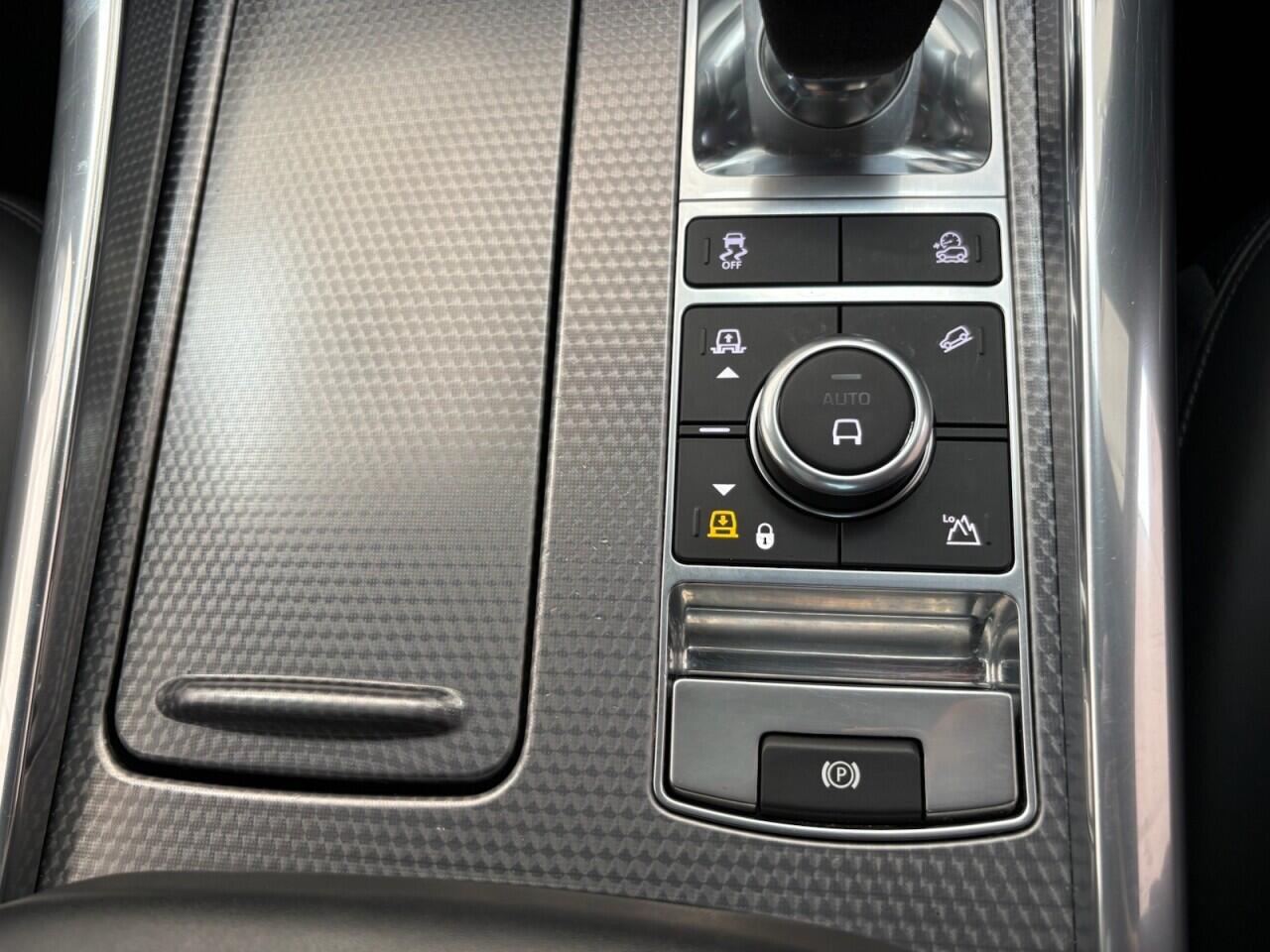 Land Rover Range Rover Sport view 35