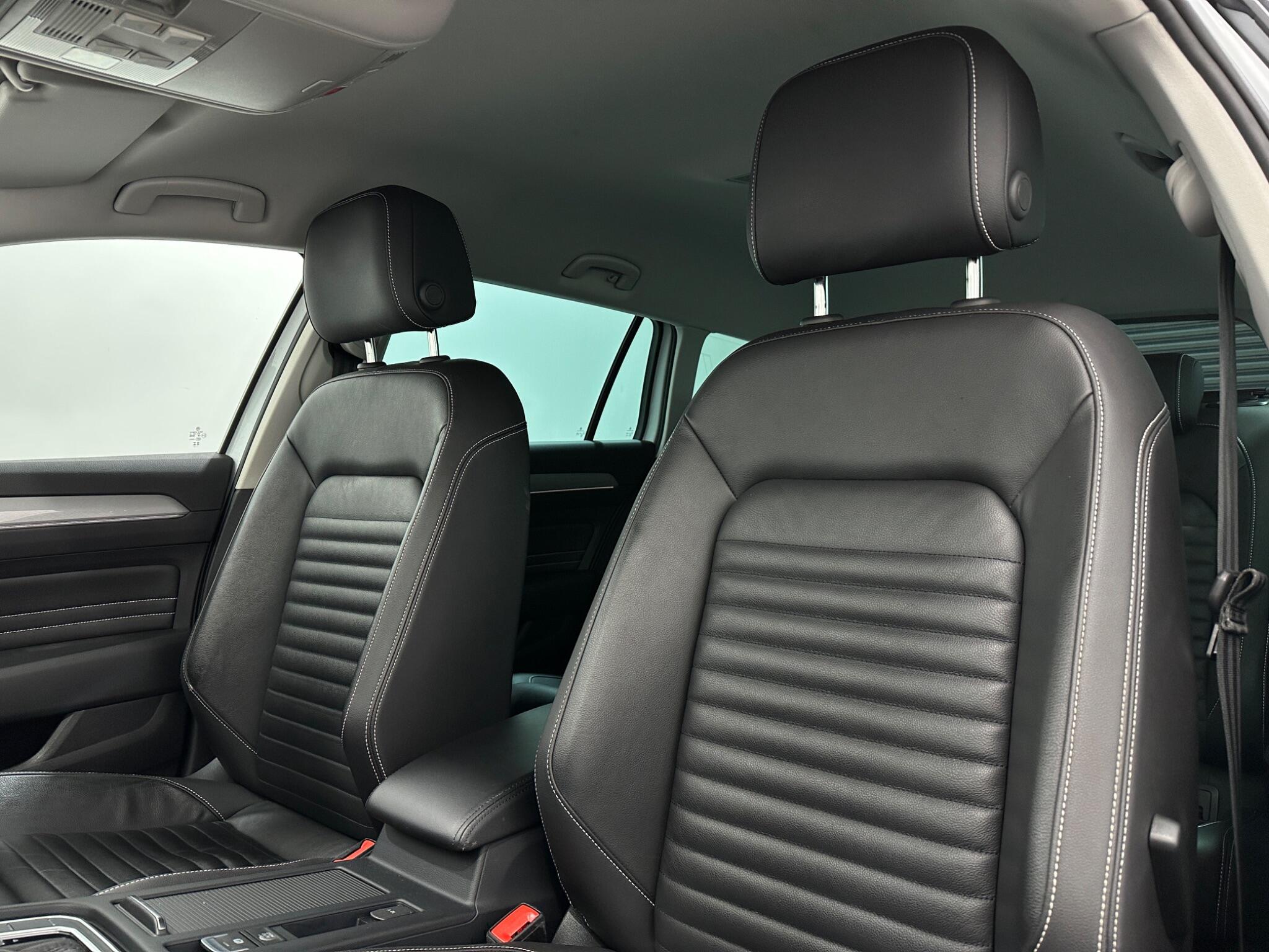 Volkswagen Passat view 36
