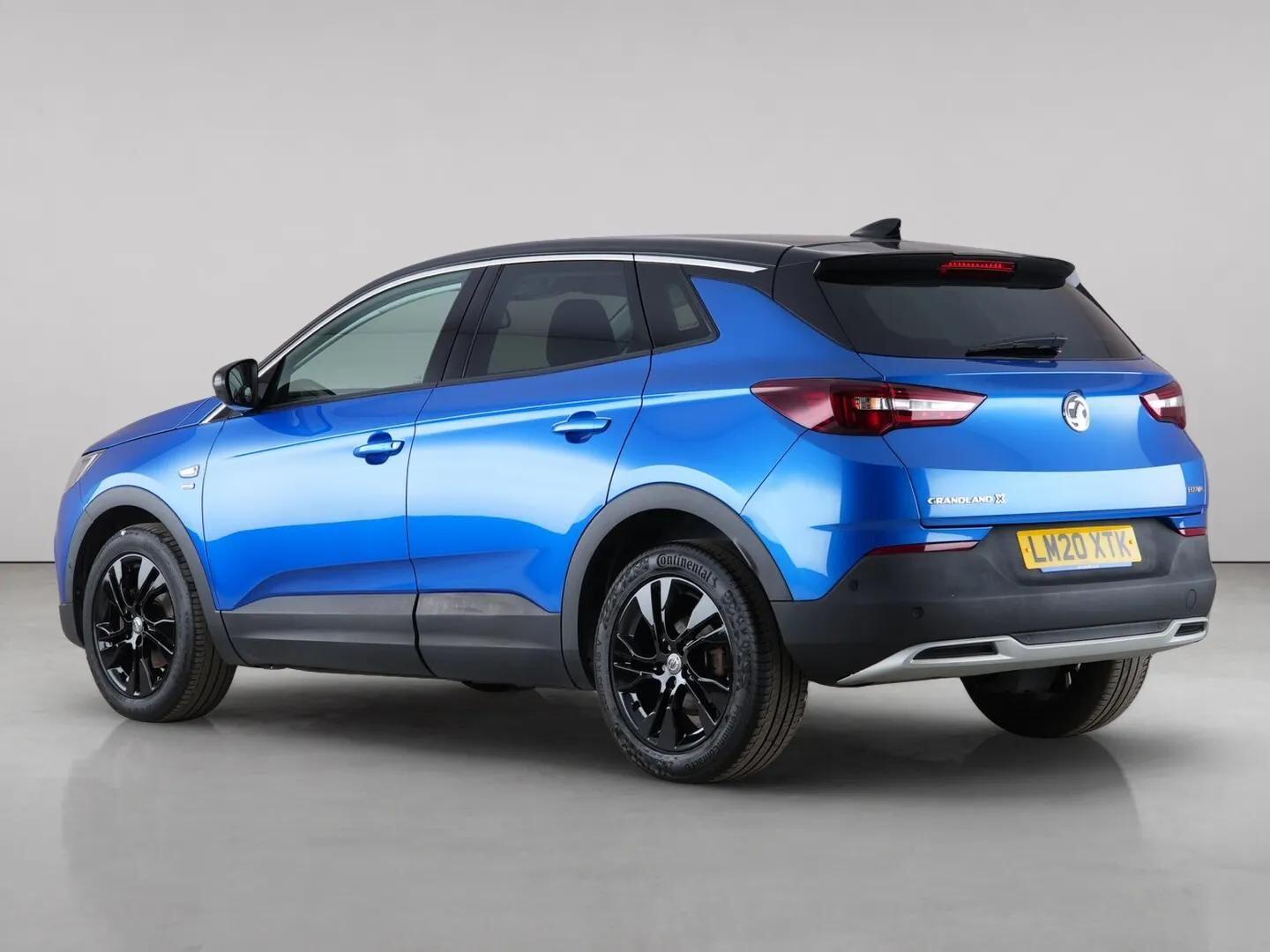 Vauxhall Grandland X view 8