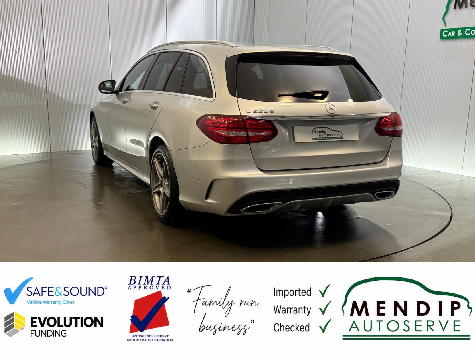 Mercedes-Benz C-Class view 17