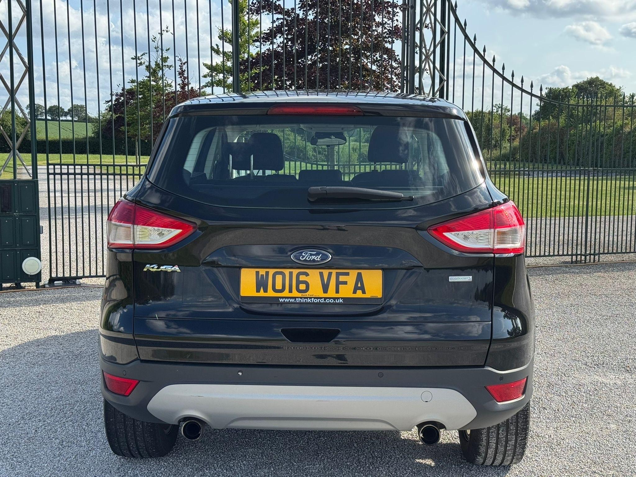 2016 Ford Kuga 1.5T EcoBoost Zetec 2WD Euro 6 (s/s) 5dr • 65,300 miles image 3