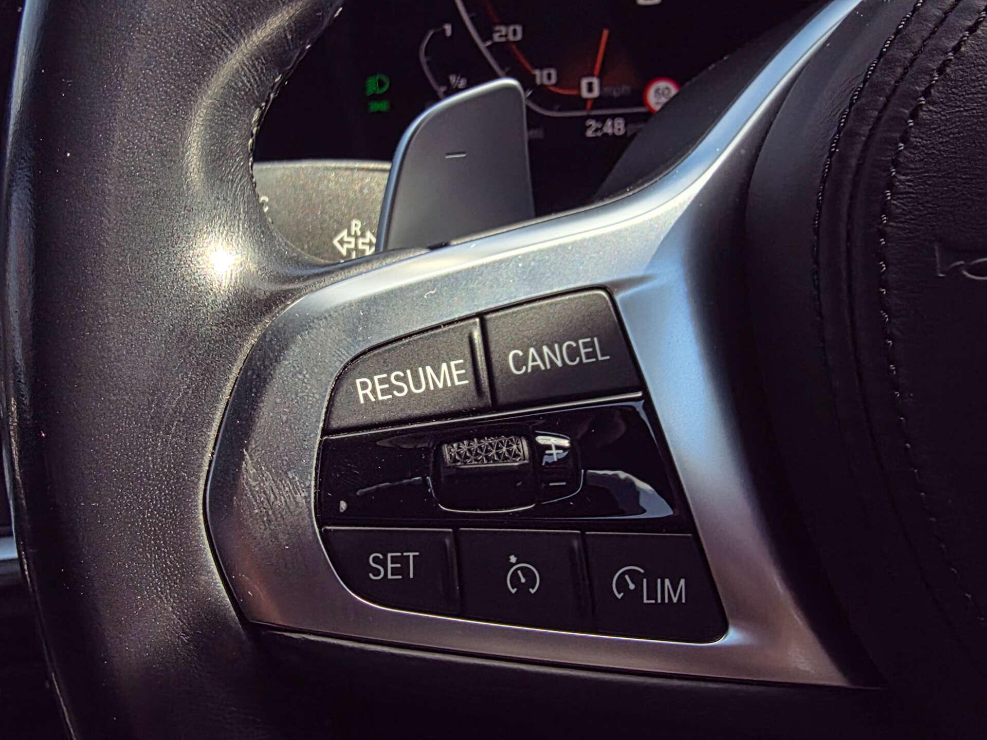 BMW 3 Series view 42