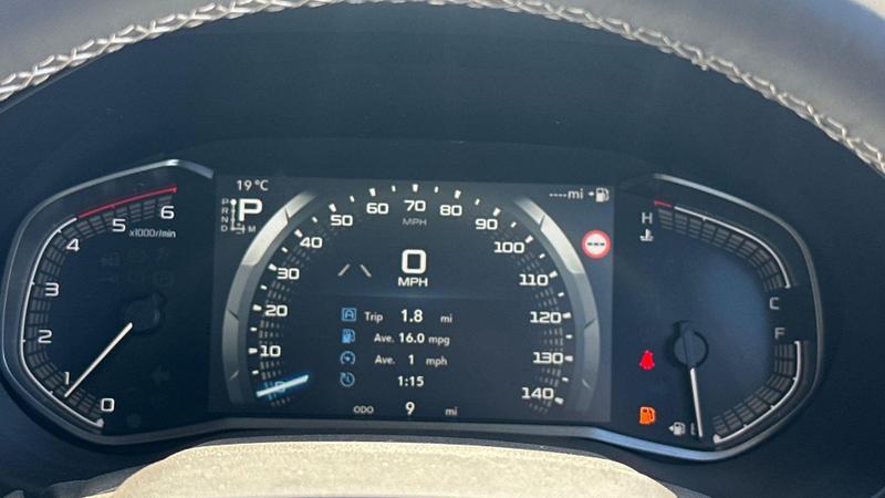 Isuzu D-Max view 21