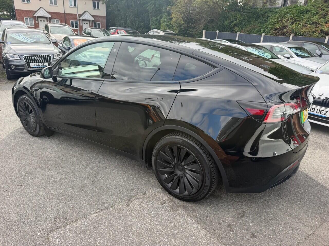 Tesla Model Y view 7