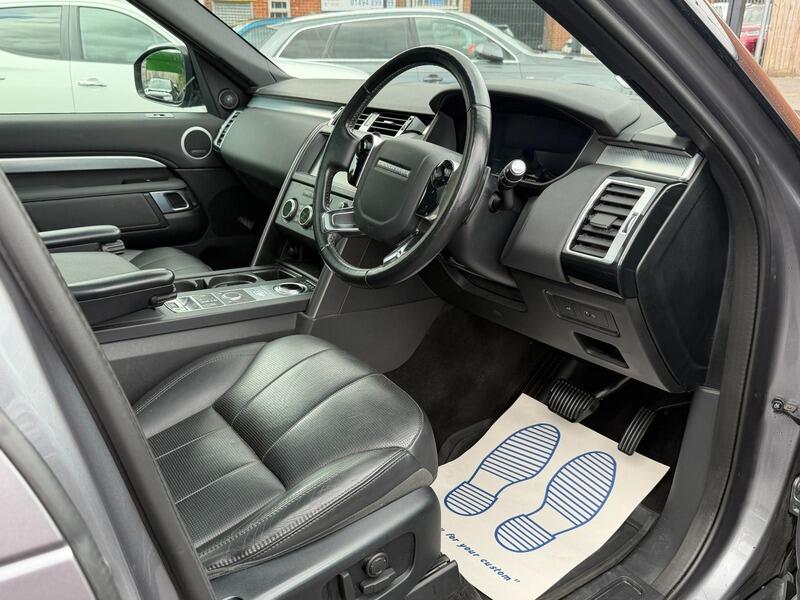 Land Rover Discovery 3 view 29