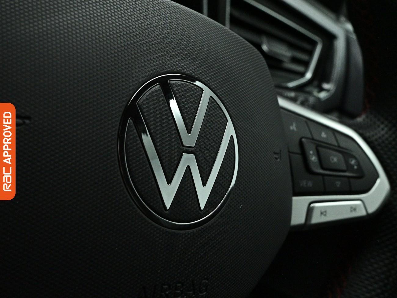 Volkswagen Polo view 22