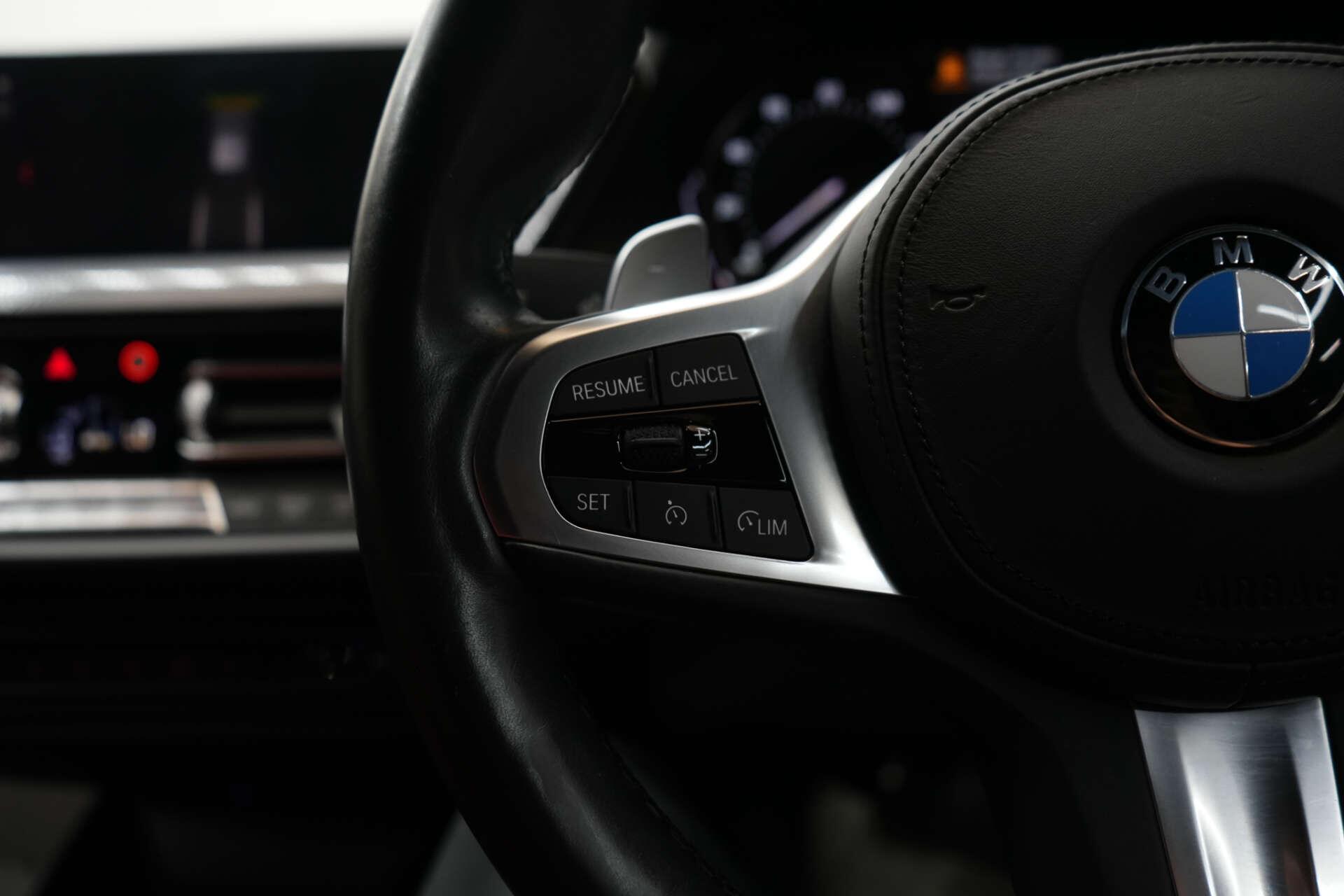BMW 1 Series view 38