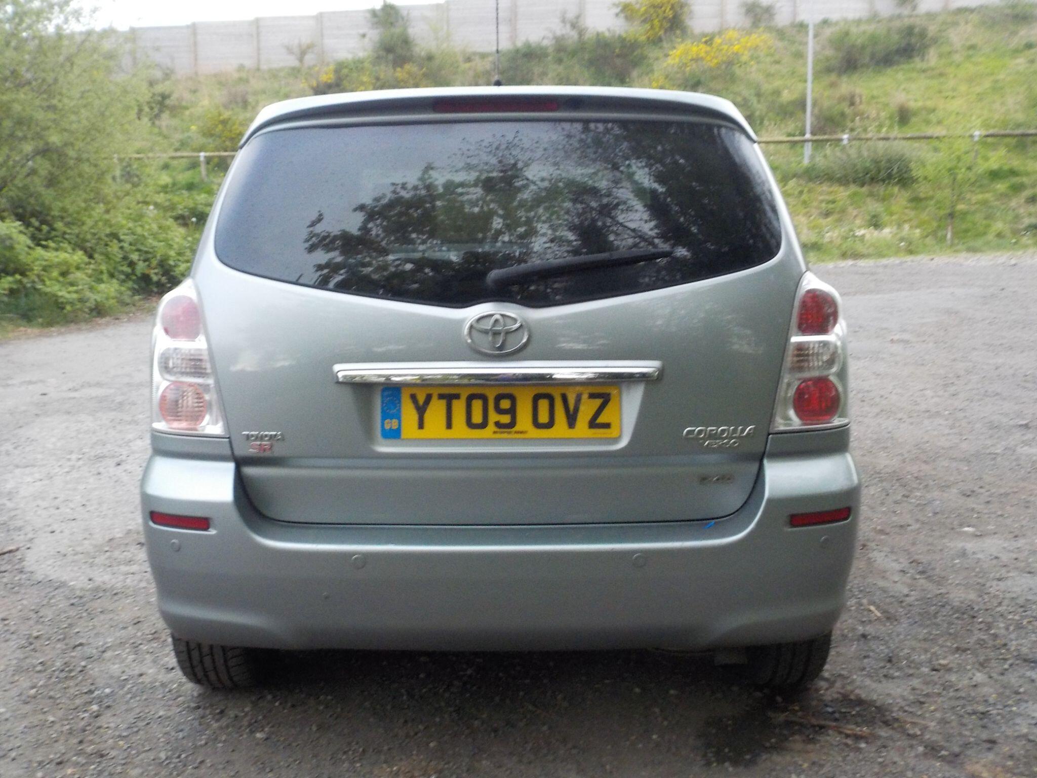 Toyota Corolla Verso 2.2 D-4D SR 5dr