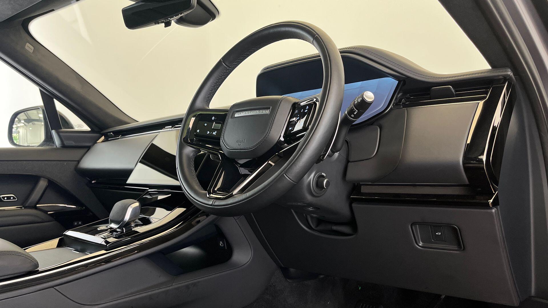 Land Rover Range Rover Sport view 33