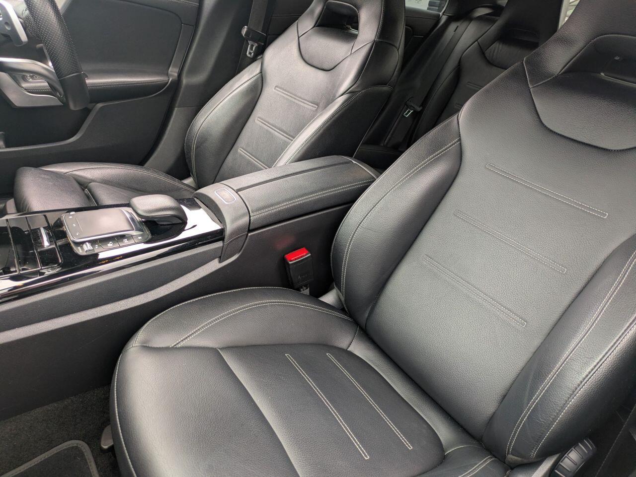 Mercedes-Benz Cla view 8